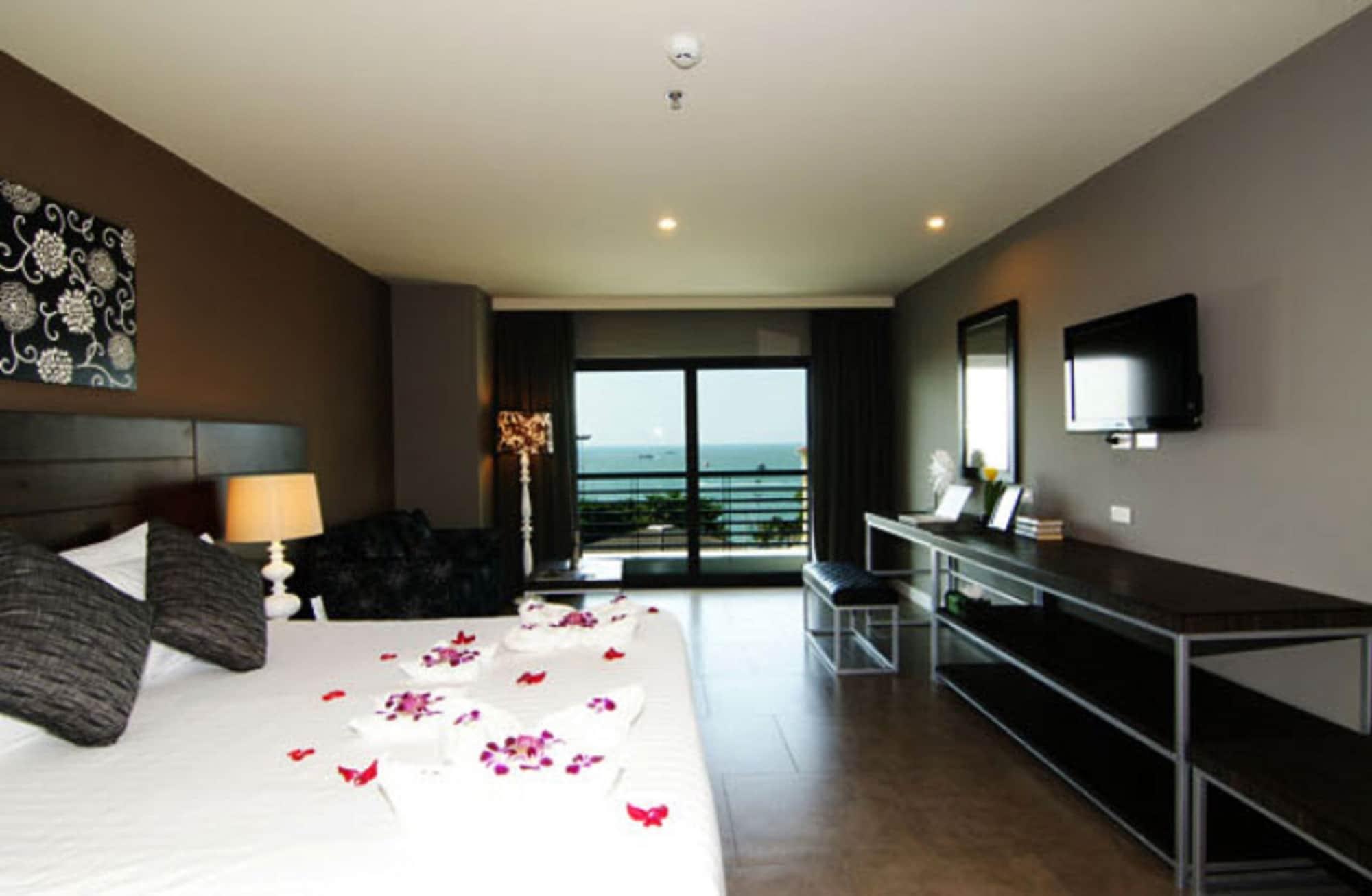 Sea Me Spring Tree Hotel (Adults Only) Pattaya Exterior foto