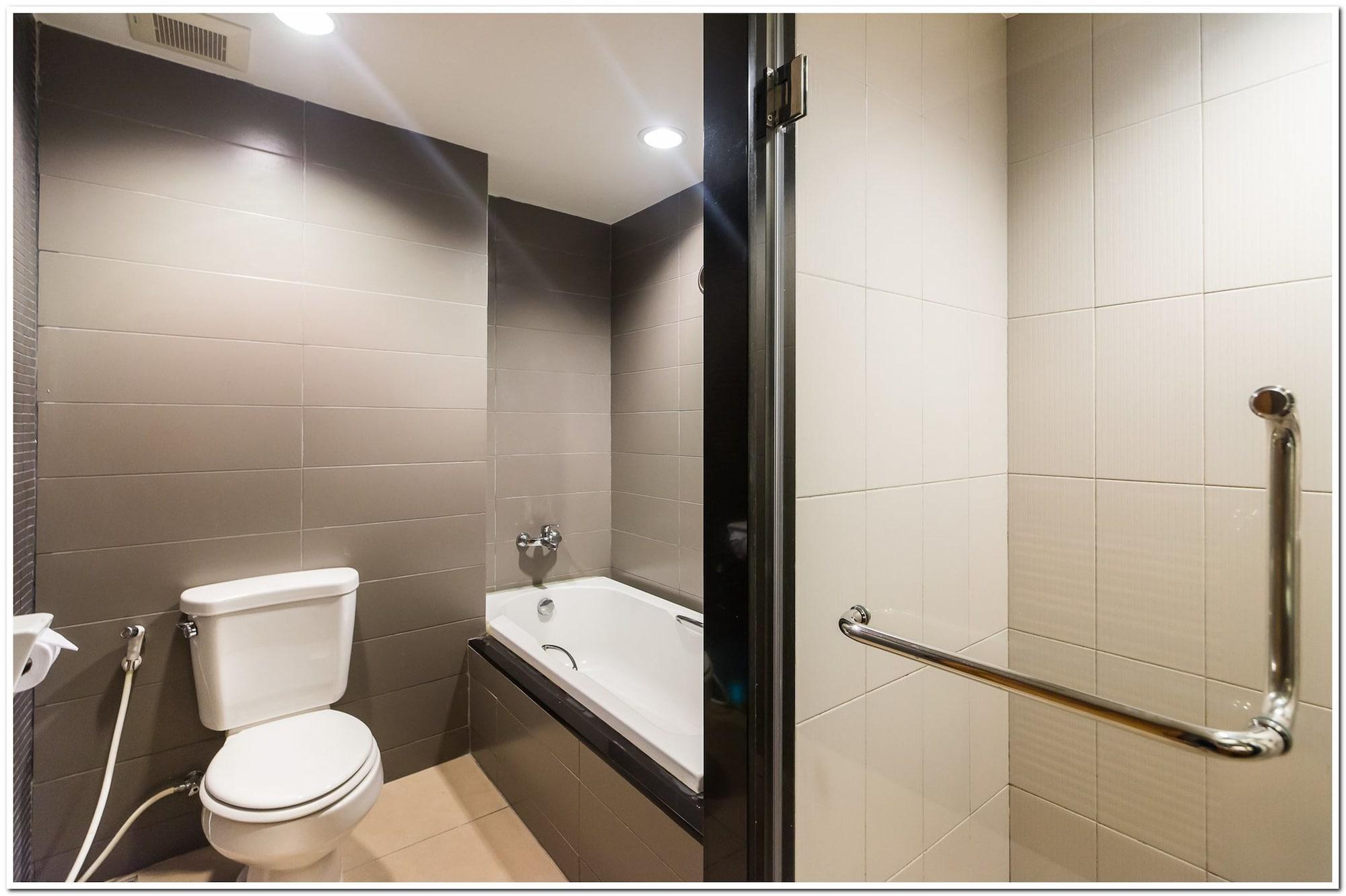 Sea Me Spring Tree Hotel (Adults Only) Pattaya Exterior foto